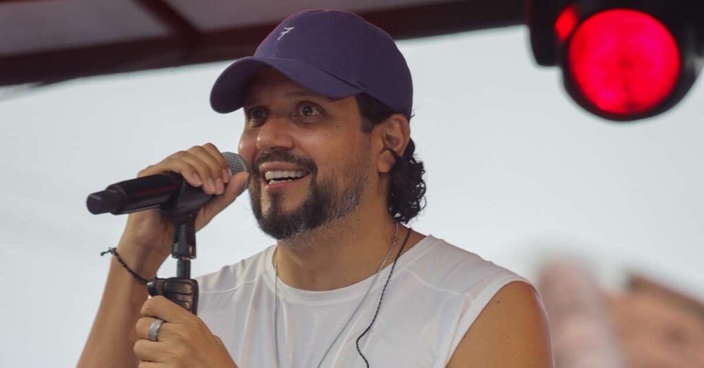 Grupo Nosso Tom Celebra 25 Anos com Show no Porto Futuro II | Música e Cultura