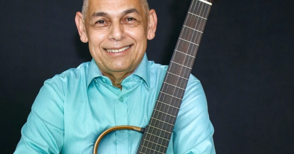 Mário Cantuária Celebra 40 Anos de Música com o Show “Minhas Canções” Mário Cantuária Celebra 40 Anos de Música com o Show "Minhas Canções"