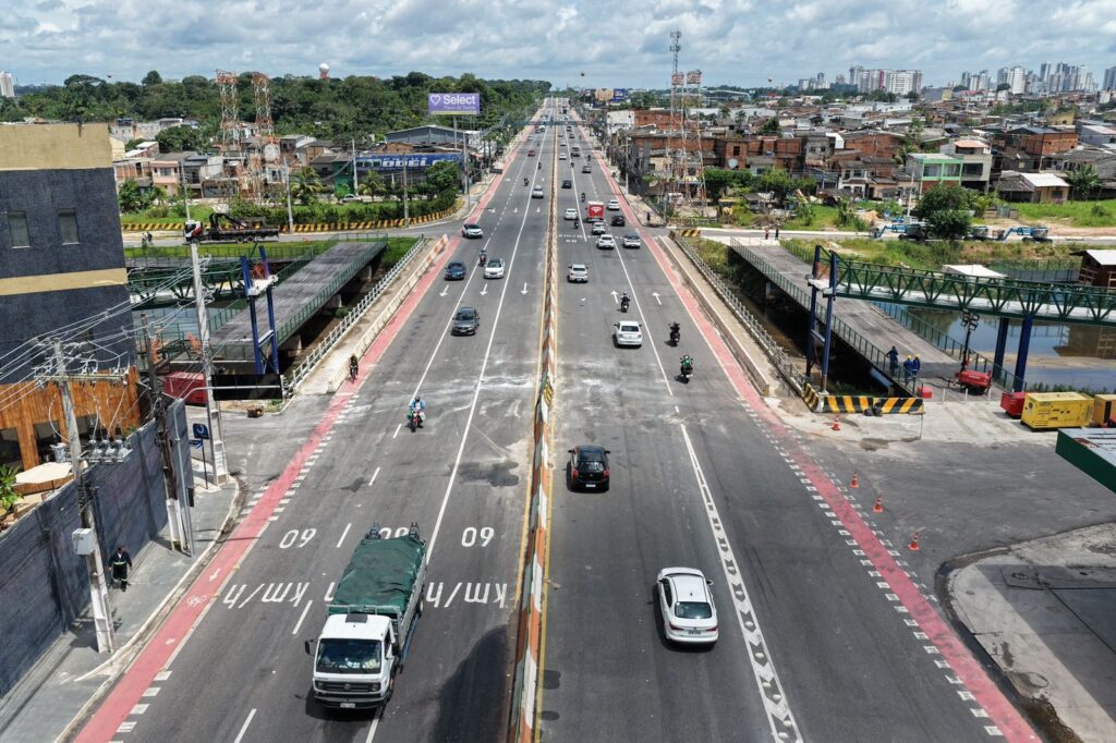 Passarela da COP 30 em Belém Desmontada Após Críticas e Vistoria do CREA-PA Passarela da COP 30 em Belém Desmontada Após Críticas e Vistoria do CREA-PA