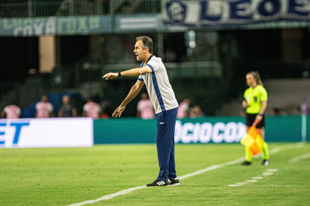 Remo Se Destaca na Derrota para o Coritiba, Aposta em Mudanças Futuras Remo Se Destaca na Derrota para o Coritiba, Aposta em Mudanças Futuras