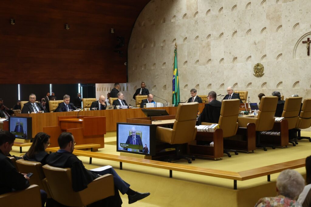 STF Implementa Novos Critérios para Juízes e Promotores, Economizando R$ 7,3 Bilhões Anuais STF Implementa Novos Critérios para Juízes e Promotores, Economizando R$ 7,3 Bilhões Anuais