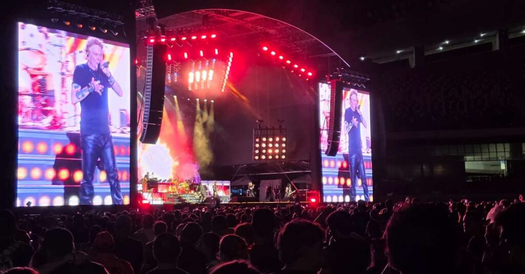 Guns N’ Roses Reúne Mais de 45 Mil Fãs em Show Histórico no Mangueirão Guns N’ Roses Reúne Mais de 45 Mil Fãs em Show Histórico no Mangueirão
