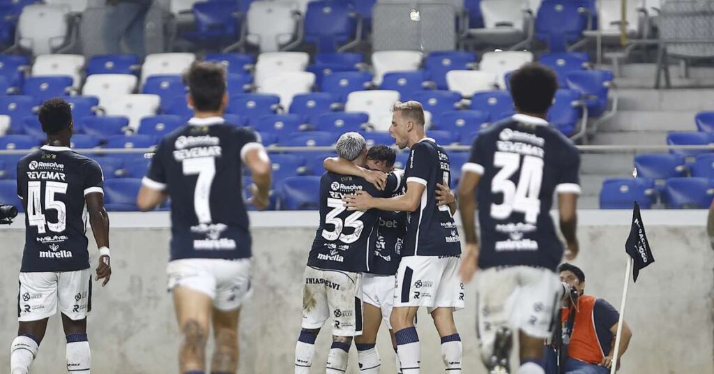 Remo Libera Três Jogadores para Vivenciarem Momentos Inesquecíveis com seus Filhos Remo Libera Três Jogadores para Vivenciarem Momentos Inesquecíveis com seus Filhos