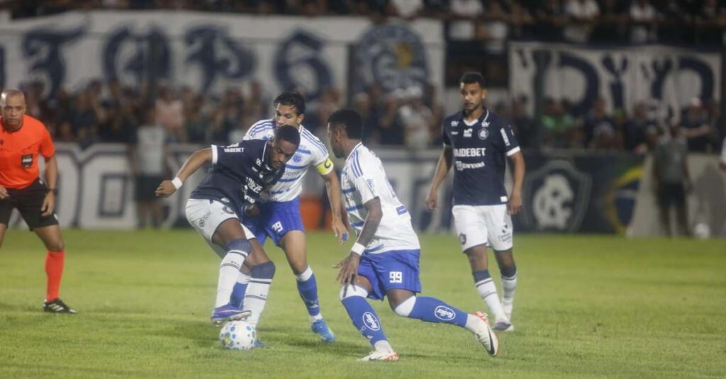 Série A: Remo Enfrenta Cruzeiro em Jogo Decisivo e Busca a Reação em Belém Série A: Remo Enfrenta Cruzeiro em Jogo Decisivo e Busca a Reação em Belém