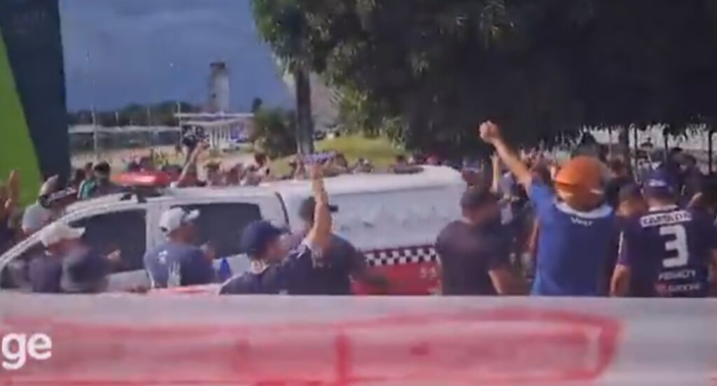 Torcedores do Remo Protestam no Aeroporto Após Eliminação na Copa Norte