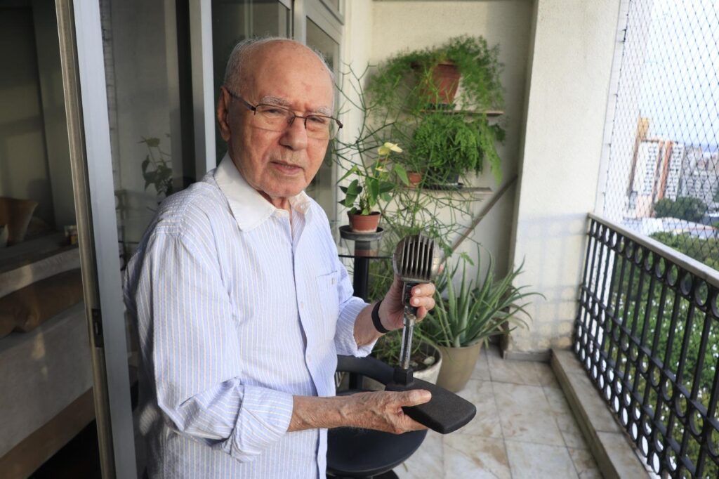 TV Liberal: 50 Anos de Inovações e Desafios na Amazônia TV Liberal: 50 Anos de Inovações e Desafios na Amazônia