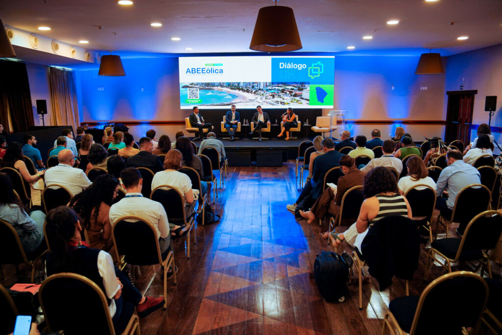 Avanços no Licenciamento Ambiental: Semace Destaca Iniciativas no Setor Eólico Avanços no Licenciamento Ambiental: Semace Destaca Iniciativas no Setor Eólico