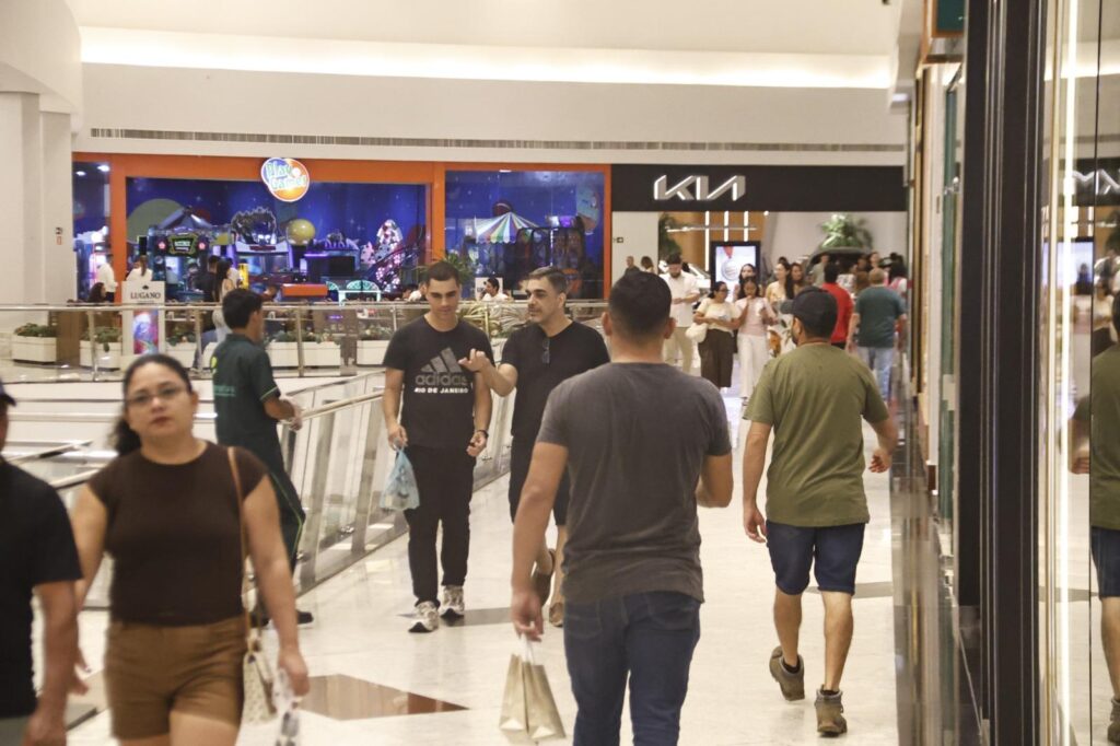 Dia das Mães aquece vendas em shopping de Belém, com tradição de última hora
