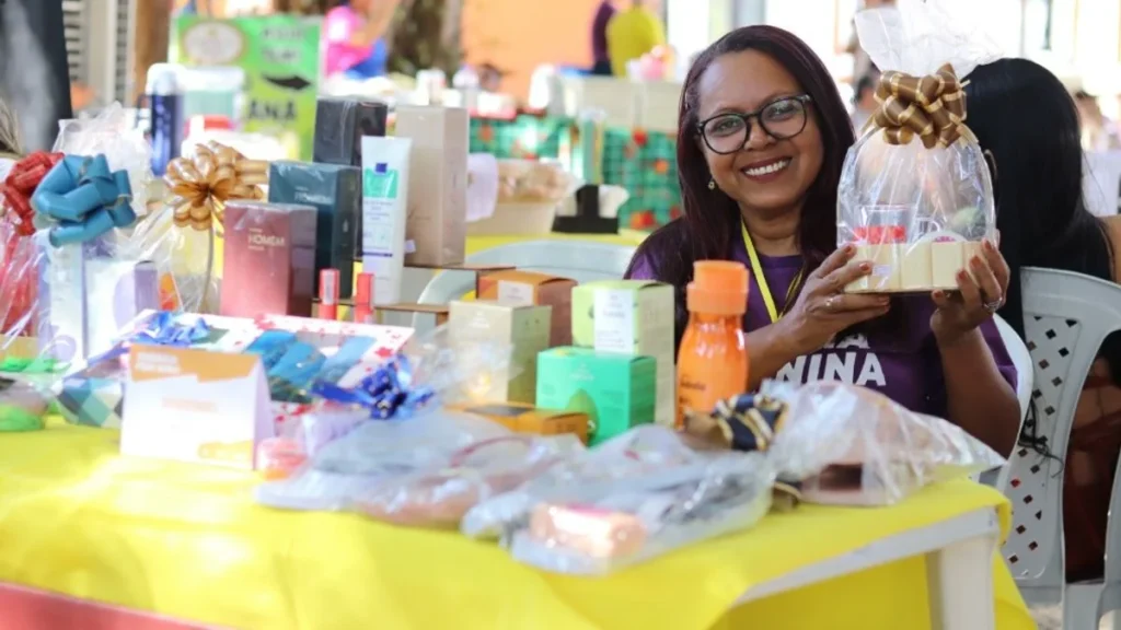 Feira reúne 52 empreendedoras do Pará no Polo Joalheiro e impulsiona negócios locais Feira reúne 52 empreendedoras do Pará no Polo Joalheiro e impulsiona negócios locais