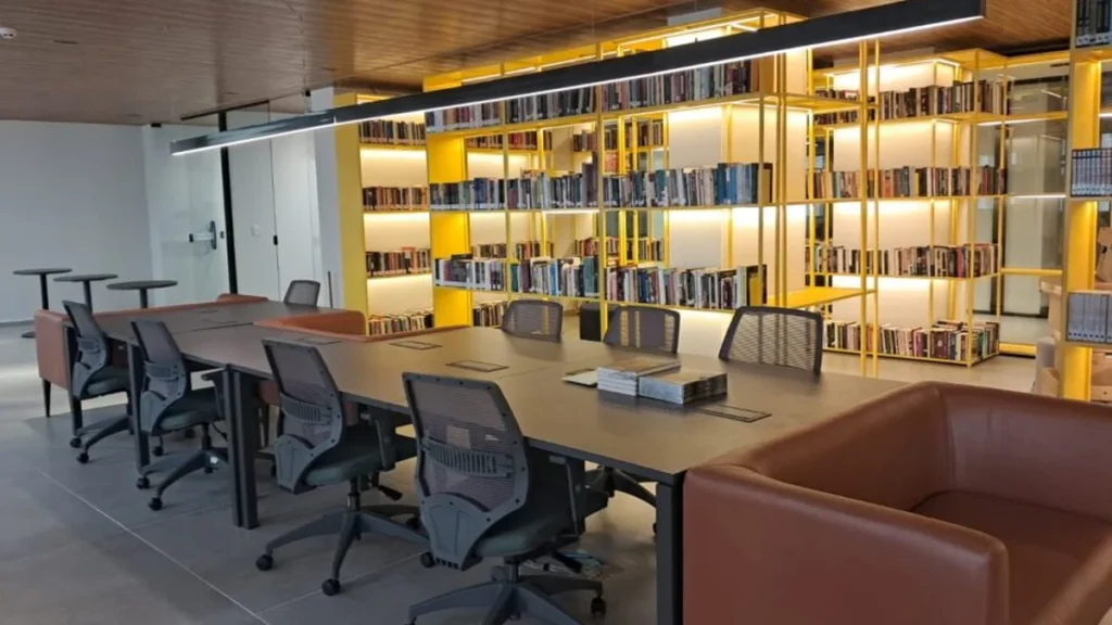 Belém inaugura biblioteca com mais de 12 mil obras e acervo da memória amazônica