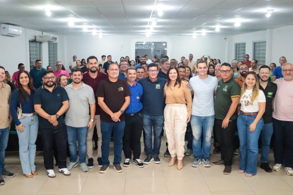Gestão Municipal Renova Convênio com a AMPEBAR e Impulsiona Economia Local Imagem do artigo