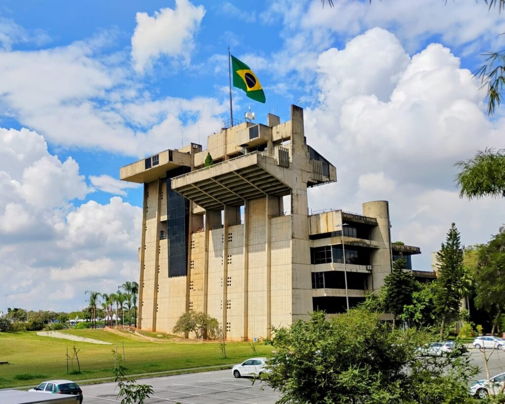Mudanças na Saúde de Sorocaba: Nova Gestão Após Polêmicas e Desafios Imagem do artigo