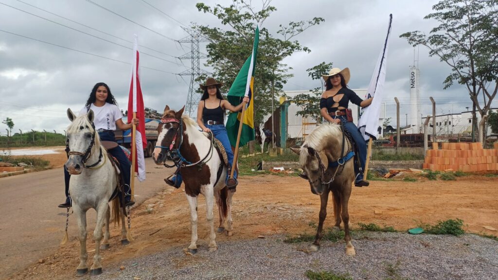 Cavalgada da Vila Cedere I: Tradição e Cultura em Parauapebas Cavalgada da Vila Cedere I: Tradição e Cultura em Parauapebas