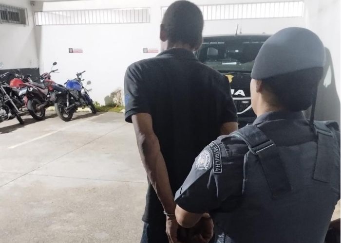 Homem é Detido em Sorocaba por Furto em Empresa Local Homem é Detido em Sorocaba por Furto em Empresa Local
