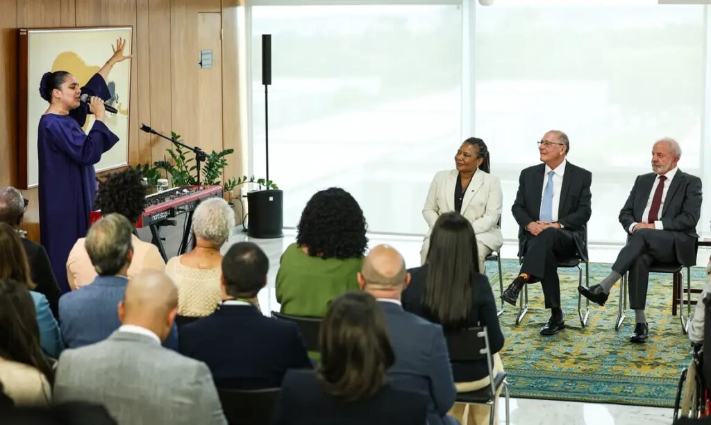 Reconhecimento da Cultura Gospel: Um Marco na Cultura Nacional Reconhecimento da Cultura Gospel: Um Marco na Cultura Nacional