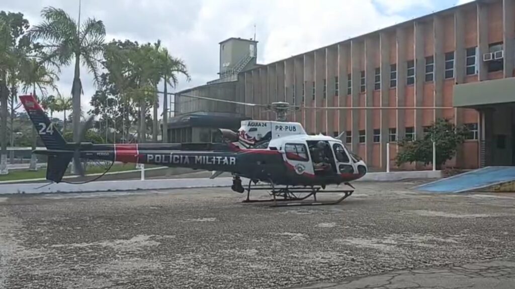 Acidente Grave: Homem Ferido por Estaca de Ferro Durante Coleta de Frutas em Casa Acidente Grave: Homem Ferido por Estaca de Ferro Durante Coleta de Frutas em Casa