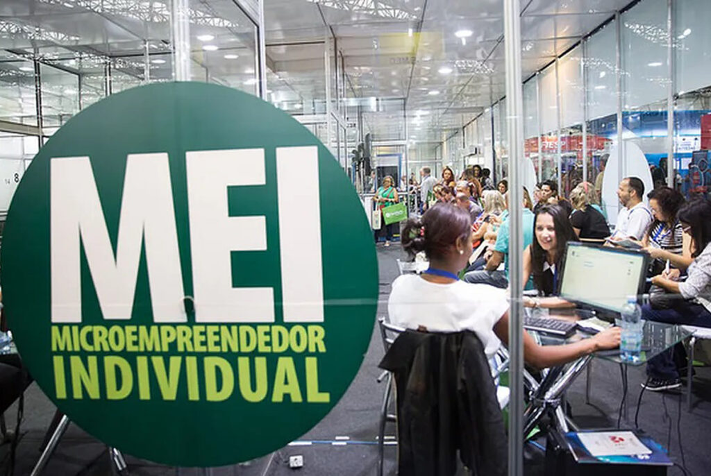 Brasil Registra Recorde de MEIs e Pequenos Negócios: Um Reflexo do Empreendedorismo Nacional Brasil Registra Recorde de MEIs e Pequenos Negócios: Um Reflexo do Empreendedorismo Nacional