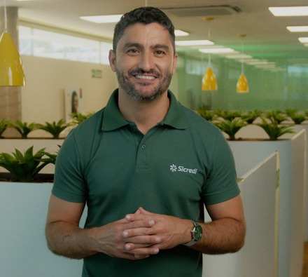 Cooperativismo no Agronegócio: O Papel do Sicredi na Inclusão e Desenvolvimento Cooperativismo no Agronegócio: O Papel do Sicredi na Inclusão e Desenvolvimento