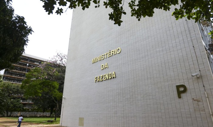 Brasil Levanta US$ 4,5 Bilhões em Títulos no Mercado Internacional Brasil Levanta US$ 4,5 Bilhões em Títulos no Mercado Internacional