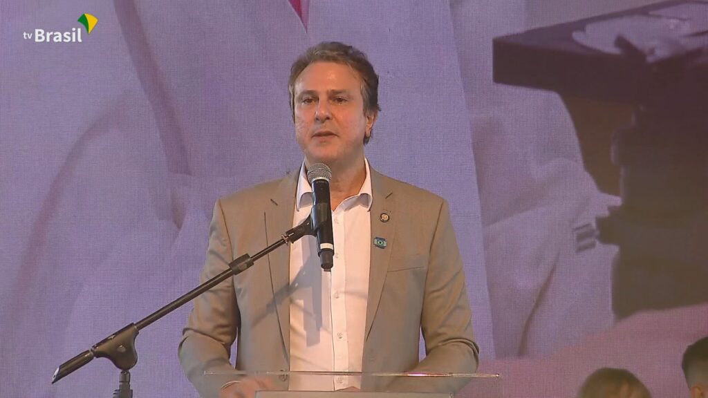 Camilo Santana, Ministro da Educação, Anuncia Pronunciamento Ao Vivo Neste Domingo Camilo Santana, Ministro da Educação, Anuncia Pronunciamento Ao Vivo Neste Domingo