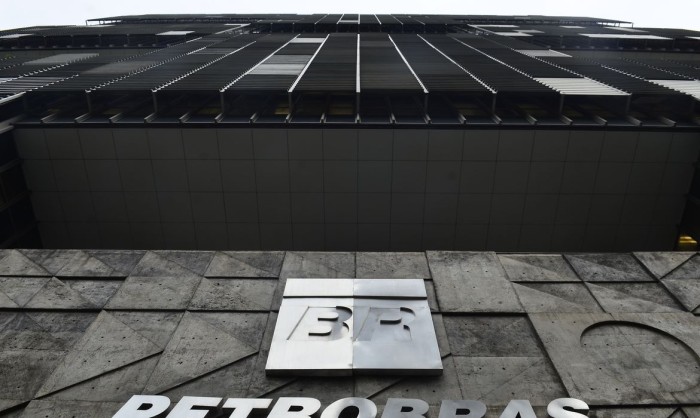 Petrobras Adquire 42,5% de Bloco de Exploração na Namíbia e Expande Operações na África Petrobras Adquire 42,5% de Bloco de Exploração na Namíbia e Expande Operações na África