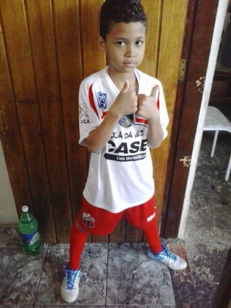 Sonho Realizado: Zagueiro do Ituano Marca Primeiro Gol em Estreia e Relembra Infância