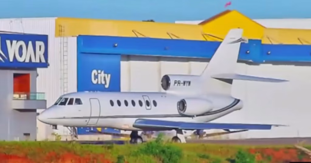 Pilotos do PCC: R$ 750 mil por Viagem no Tráfico Internacional de Drogas Pilotos do PCC: R$ 750 mil por Viagem no Tráfico Internacional de Drogas
