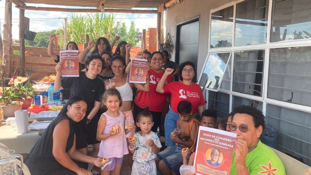 Mulheres da Ocupação Dandara Celebram o Dia Internacional da Mulher Proletária em Votorantim Mulheres da Ocupação Dandara Celebram o Dia Internacional da Mulher Proletária em Votorantim