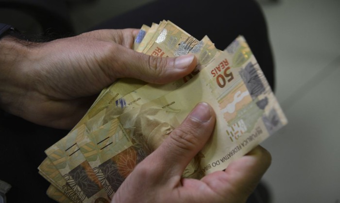 Poupança Registra Saque Líquido de R$ 476,4 Milhões em Abril de 2024 Poupança Registra Saque Líquido de R$ 476,4 Milhões em Abril de 2024