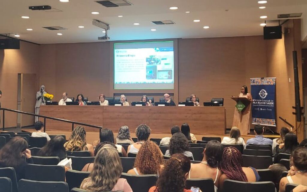 Rio das Ostras Recebe Reconhecimento Máximo na Mostra Estadual de Saúde Rio das Ostras Recebe Reconhecimento Máximo na Mostra Estadual de Saúde