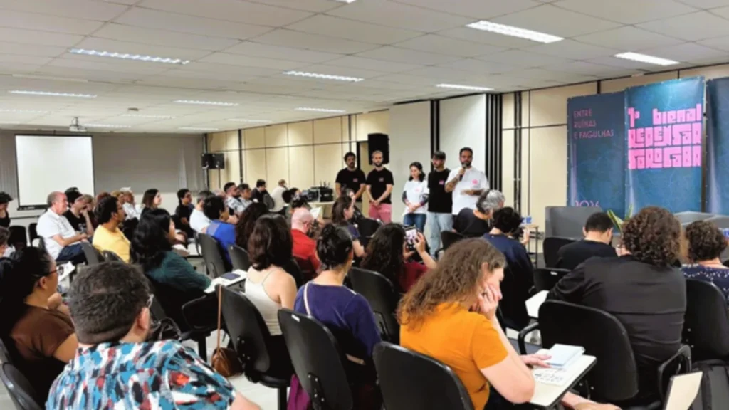1ª Bienal Repensar Sorocaba reúne 350 pessoas em debates sobre a cidade 1ª Bienal Repensar Sorocaba reúne 350 pessoas em debates sobre a cidade