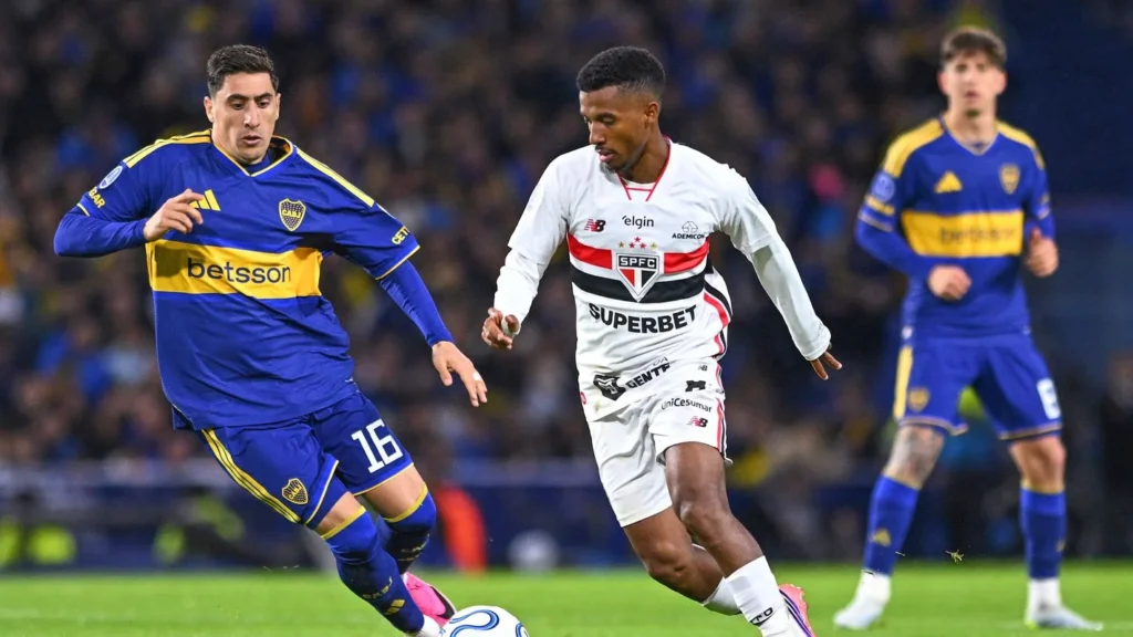Ex-Palmeiras decide e São Paulo perde para Boca Juniors na Sul-Americana Ex-Palmeiras decide e São Paulo perde para Boca Juniors na Sul-Americana