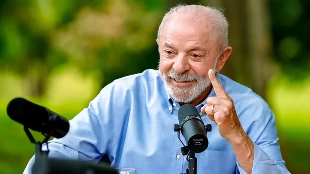 Lula reforça aposta na educação e cultura para transformar a juventude brasileira Lula reforça aposta na educação e cultura para transformar a juventude brasileira