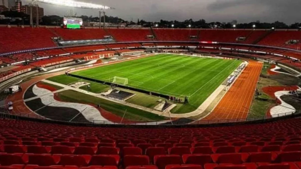 São Paulo entre caixa e mando: o dilema do Morumbi em clássicos decisivos