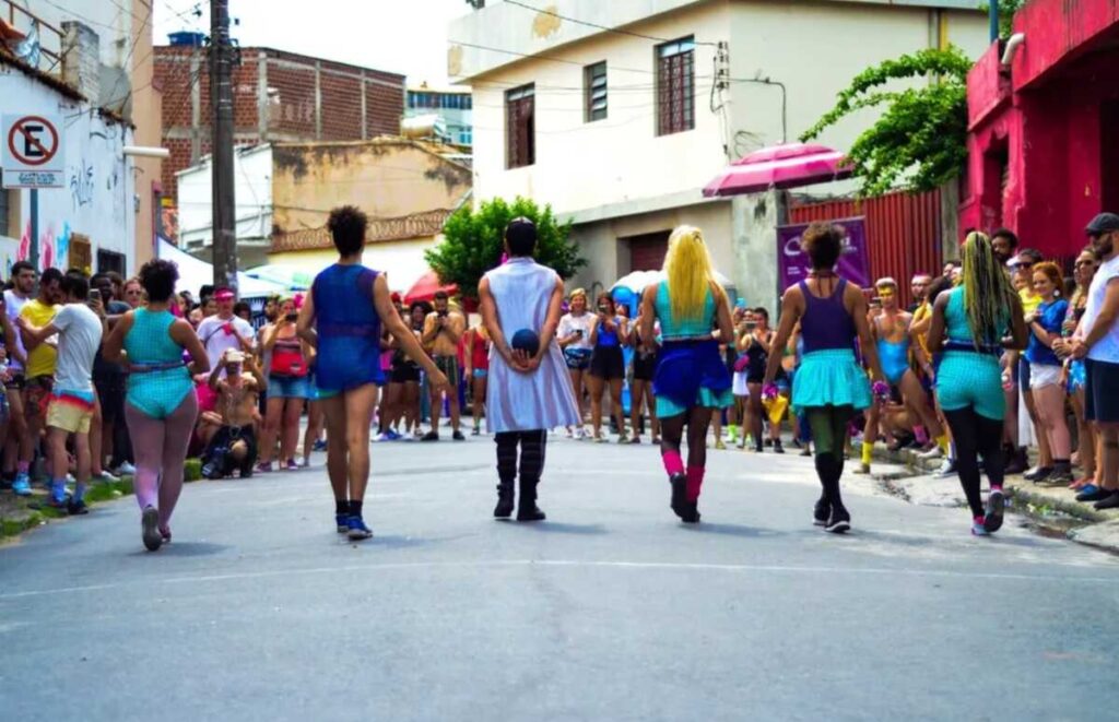 Cabo Frio Celebra a Diversidade com Gaymada e Arraiá dos Iguais: Uma Festa de Inclusão Imagem do artigo
