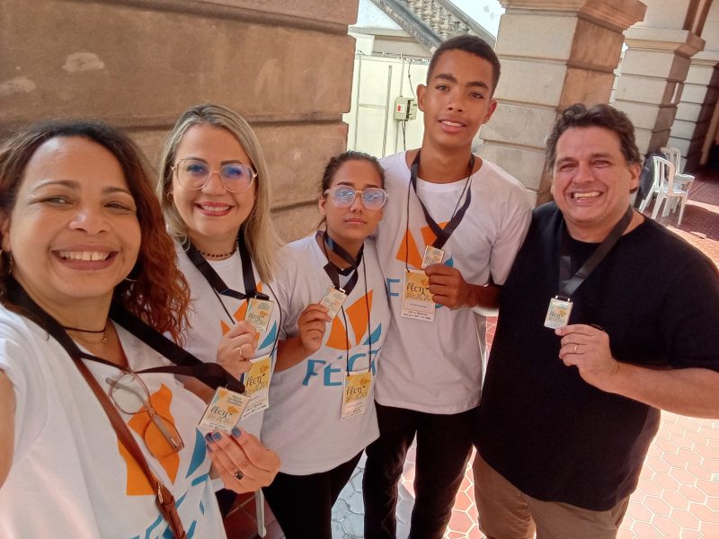 Educação de Mesquita brilha na FECTI 2025: Inovação e Sustentabilidade em Destaque Educação de Mesquita brilha na FECTI 2025: Inovação e Sustentabilidade em Destaque