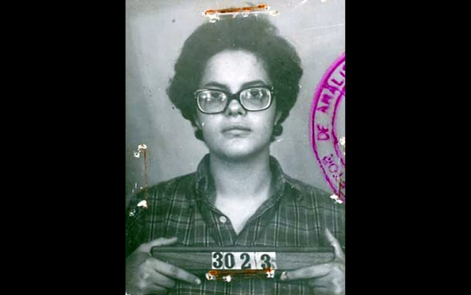 Justiça Concede R$ 400 mil a Dilma Rousseff por Tortura durante a Ditadura