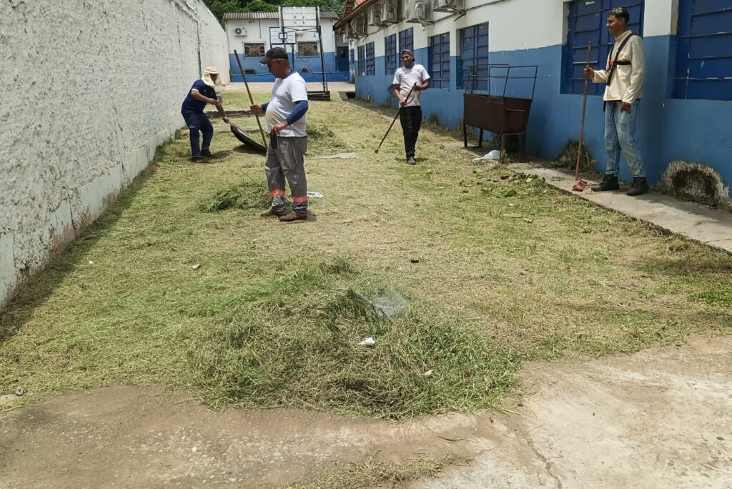 Ano Letivo 2026: SEMED Intensifica Manutenções nas Escolas de Corumbá Ano Letivo 2026: SEMED Intensifica Manutenções nas Escolas de Corumbá