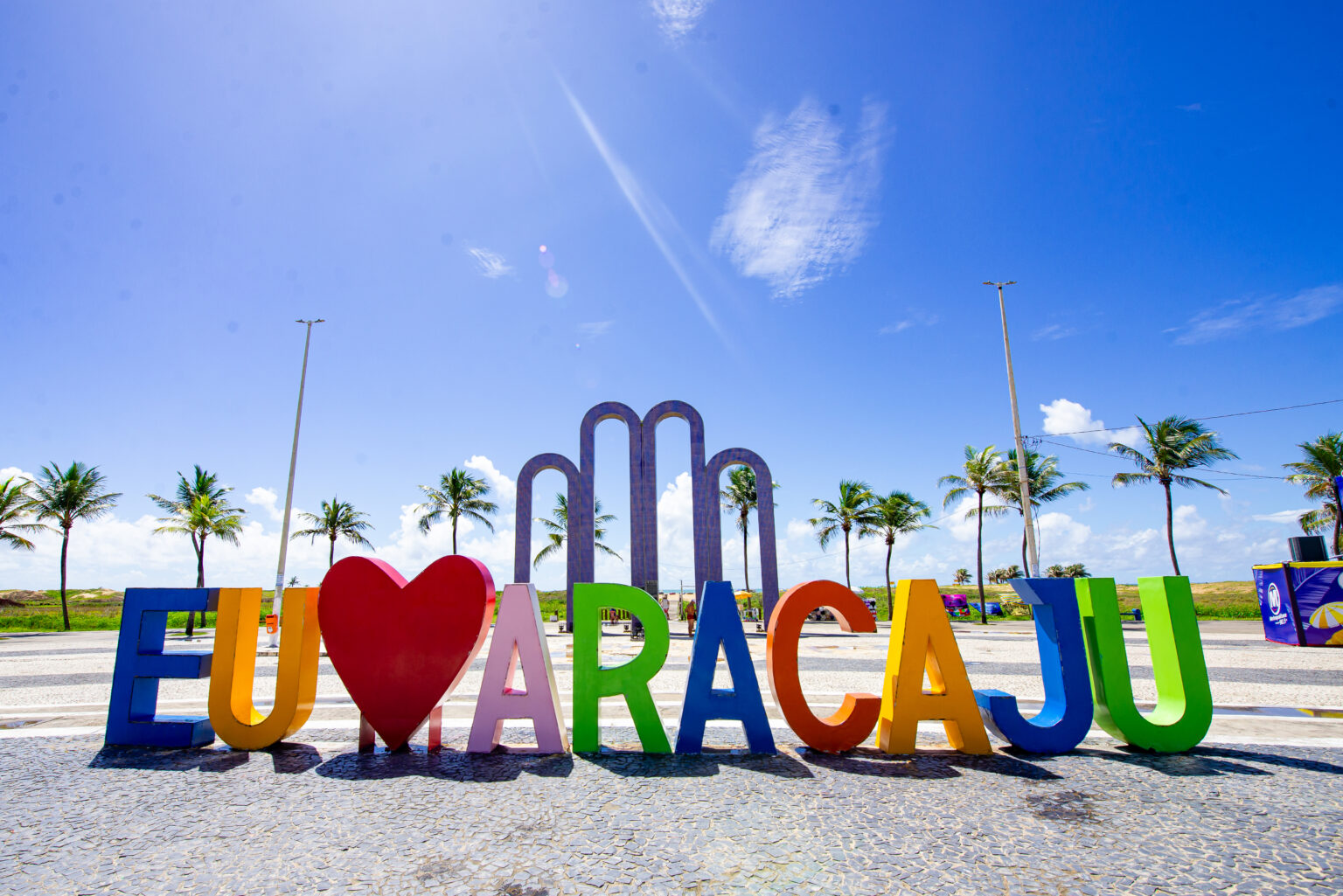 Aracaju se Destaca com Verão Promissor e Aumento no Fluxo de Visitantes Aracaju se Destaca com Verão Promissor e Aumento no Fluxo de Visitantes