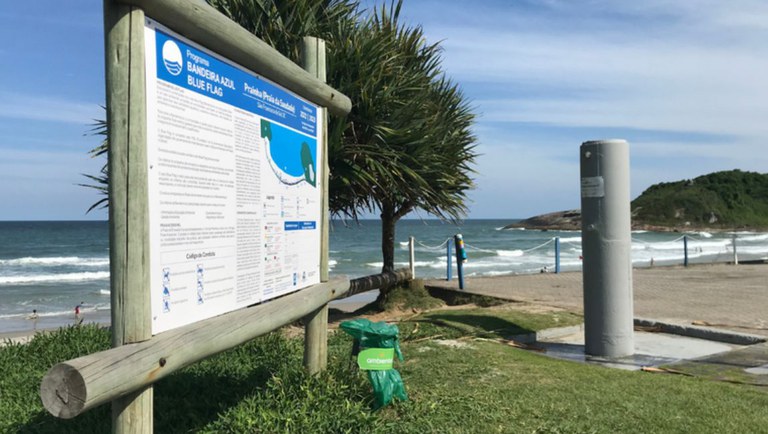 Bandeira Azul: As Praias Brasileiras que se Destacam no Verão 2024 Bandeira Azul: As Praias Brasileiras que se Destacam no Verão 2024