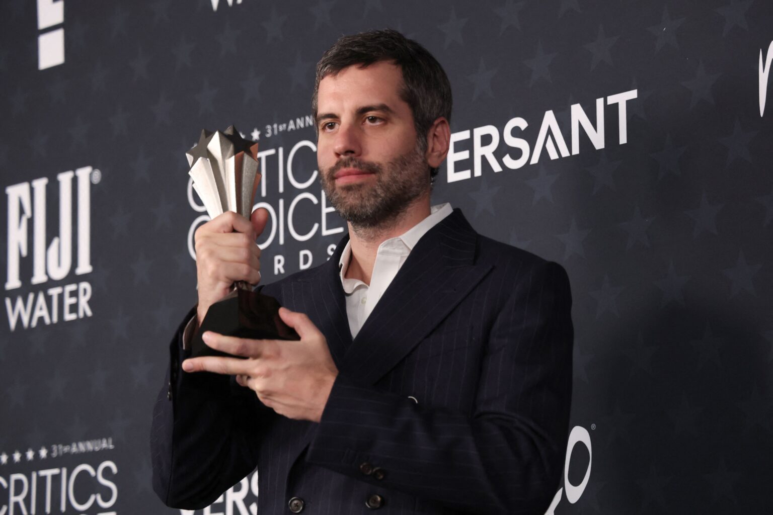 Diretor Brasileiro Celebra Vitória no Critics Choice e Reflete sobre o Oscar: ‘Difícil de Acreditar’ Diretor Brasileiro Celebra Vitória no Critics Choice e Reflete sobre o Oscar: 'Difícil de Acreditar'