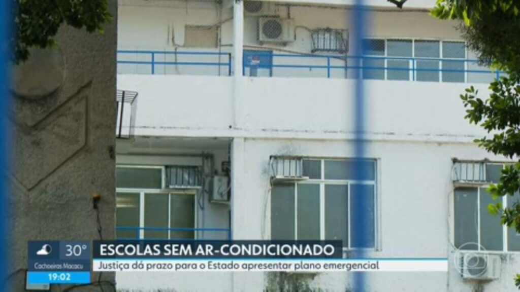 Justiça Exige Plano Emergencial para Escolas Sem Ar-Condicionado no RJ