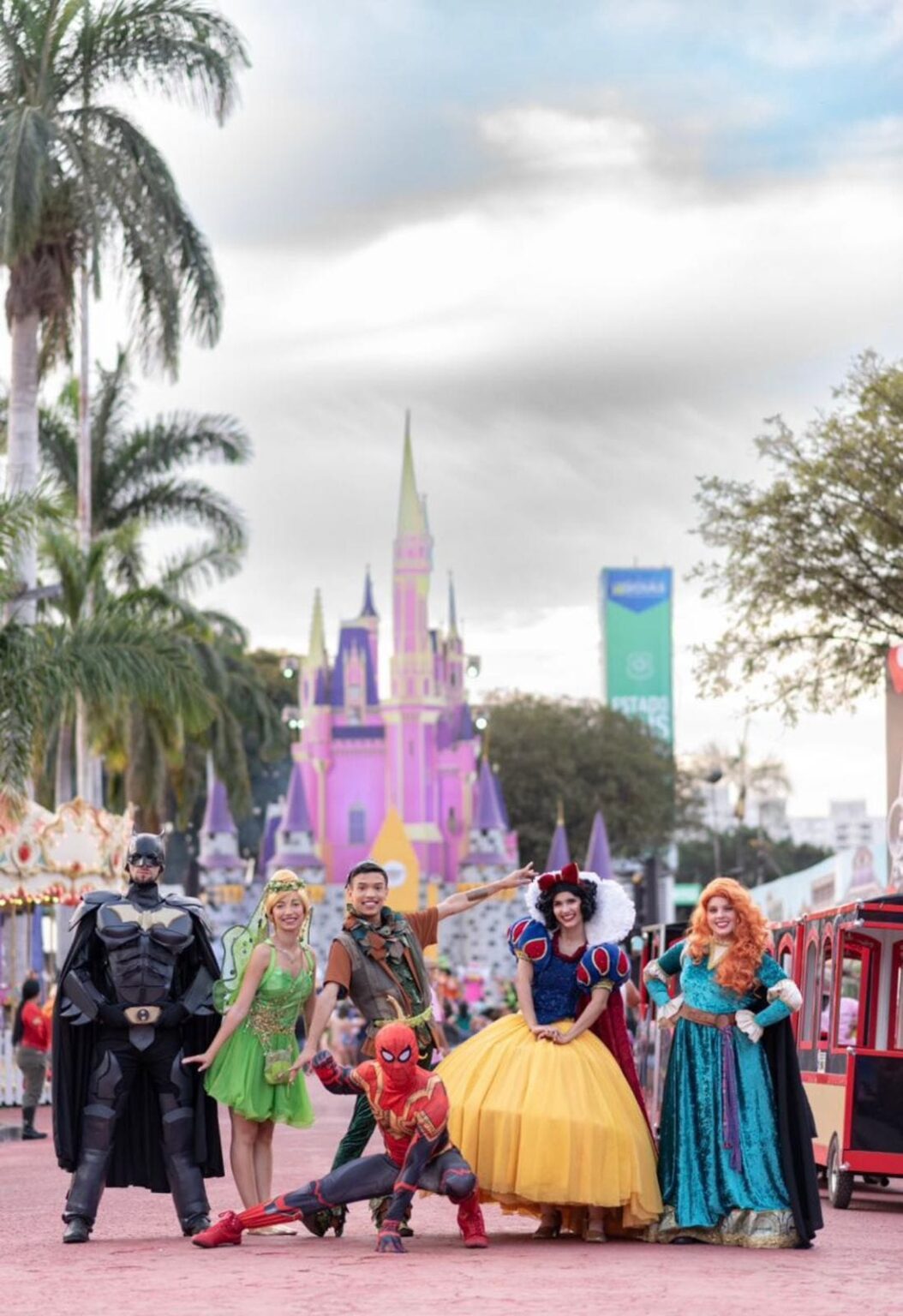 Magic World Experience: A Magia dos Parques Temáticos Agora em Bangu