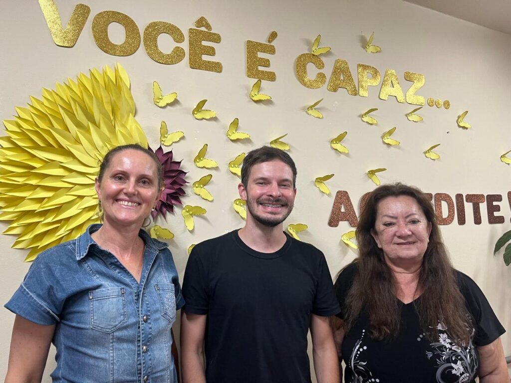 Oficinas de Teatro Gratuitas: AACemuc é Reconhecida como Ponto de Cultura Oficinas de Teatro Gratuitas: AACemuc é Reconhecida como Ponto de Cultura