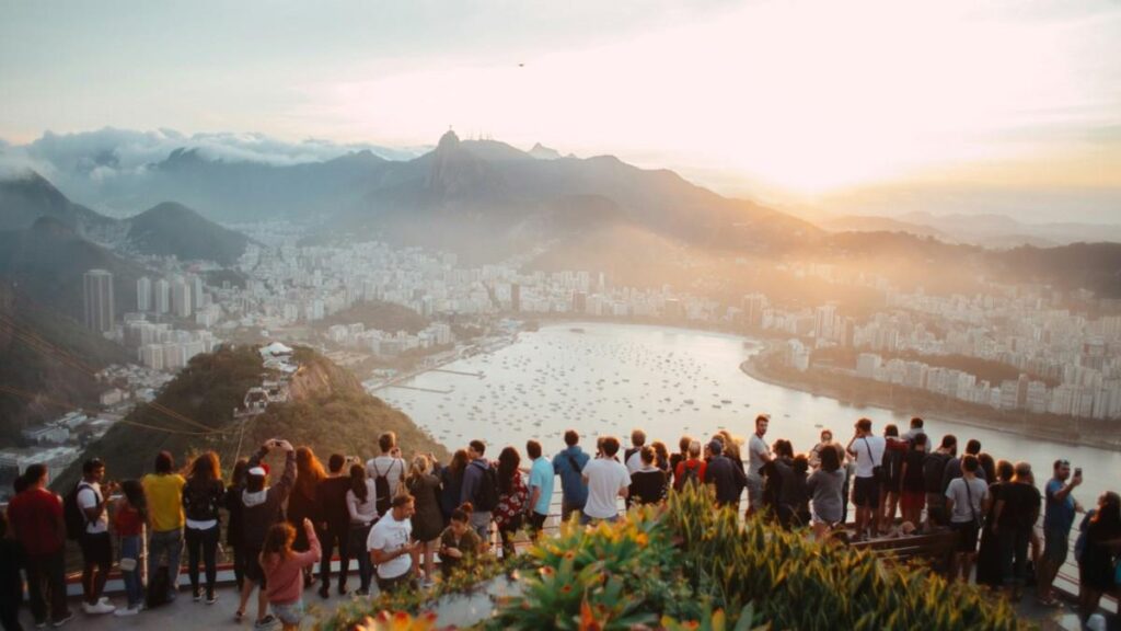 Rio de Janeiro atinge novo marco com 2,2 milhões de turistas internacionais em 2025