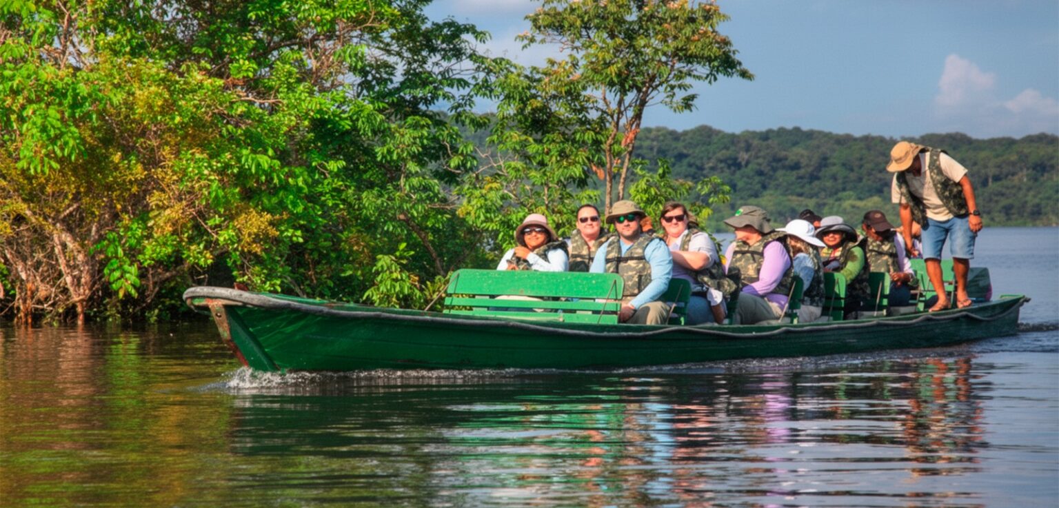 Turismo no Amazonas Cresce 12,4% em 2025 e Lança o Estado na Liderança Nacional Turismo no Amazonas Cresce 12,4% em 2025 e Lança o Estado na Liderança Nacional