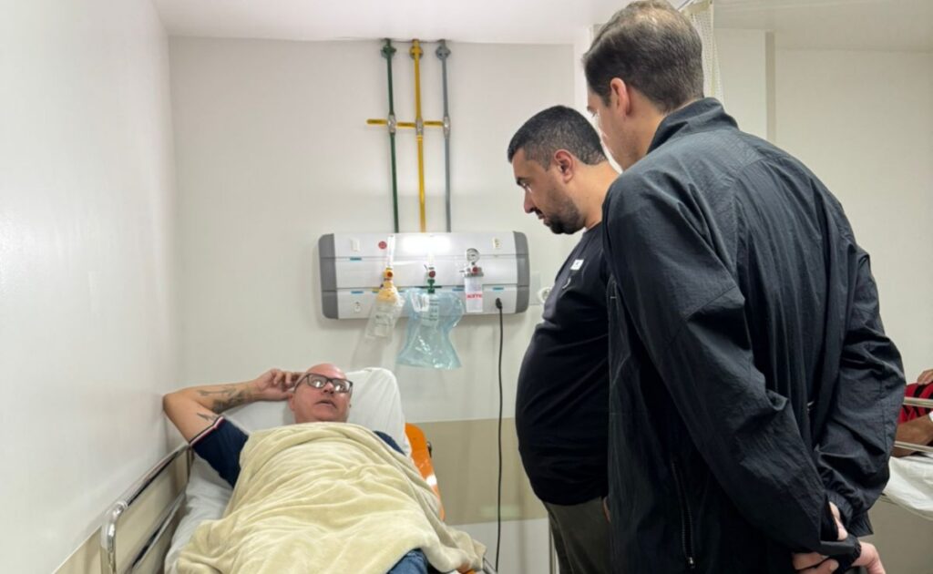 Acidente Trágico em Teresópolis: Van da Saúde Atropelada por Caminhão Desgovernado Acidente Trágico em Teresópolis: Van da Saúde Atropelada por Caminhão Desgovernado