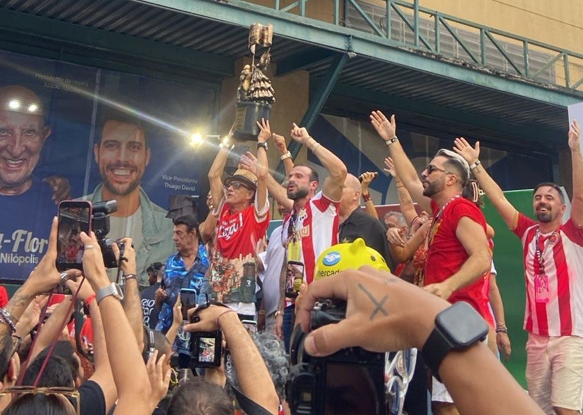 Carnaval 2026: Descubra Horário e Onde Assistir ao Desfile das Campeãs Ao Vivo Carnaval 2026: Descubra Horário e Onde Assistir ao Desfile das Campeãs Ao Vivo