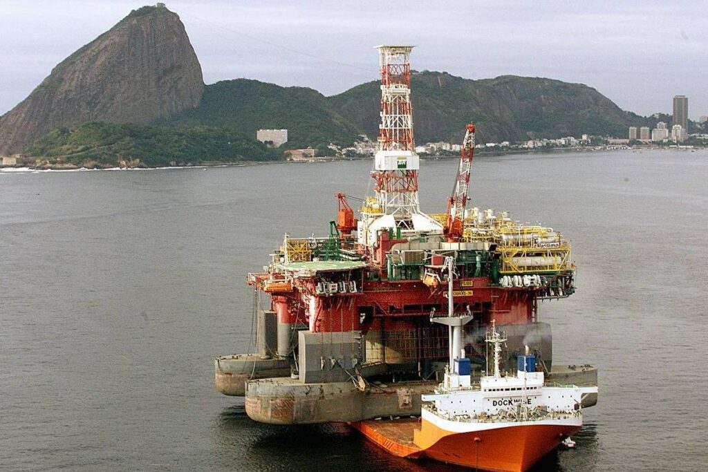 Dívida Ativa da Construção Civil, Petróleo e Agro Chega a R$ 365 Bilhões Dívida Ativa da Construção Civil, Petróleo e Agro Chega a R$ 365 Bilhões