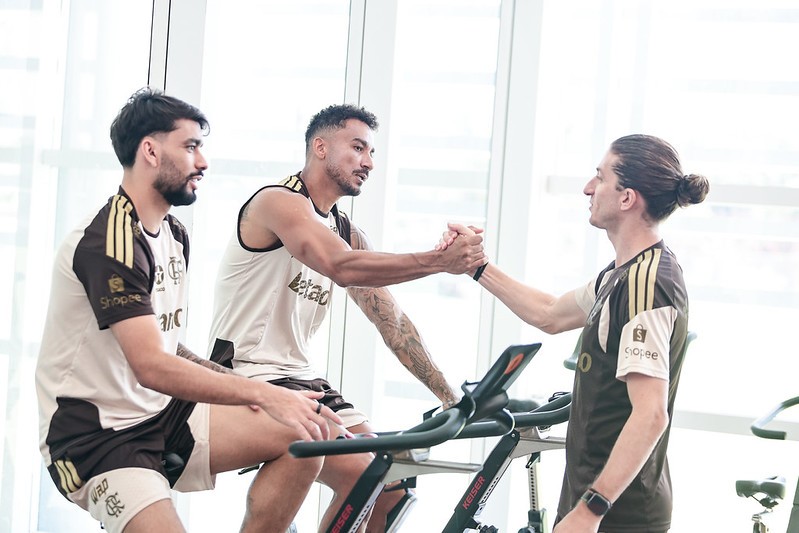 Flamengo e Corinthians disputam Supercopa: Qualidade técnica ou capacidade física?